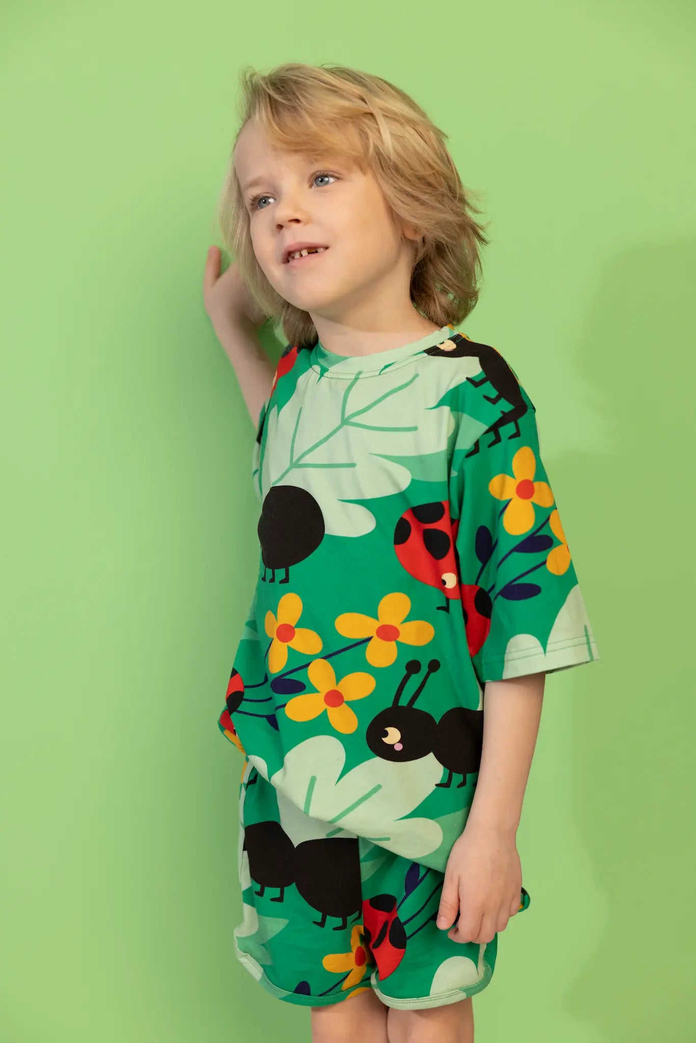 Retro children's shorts - Anthill Green
