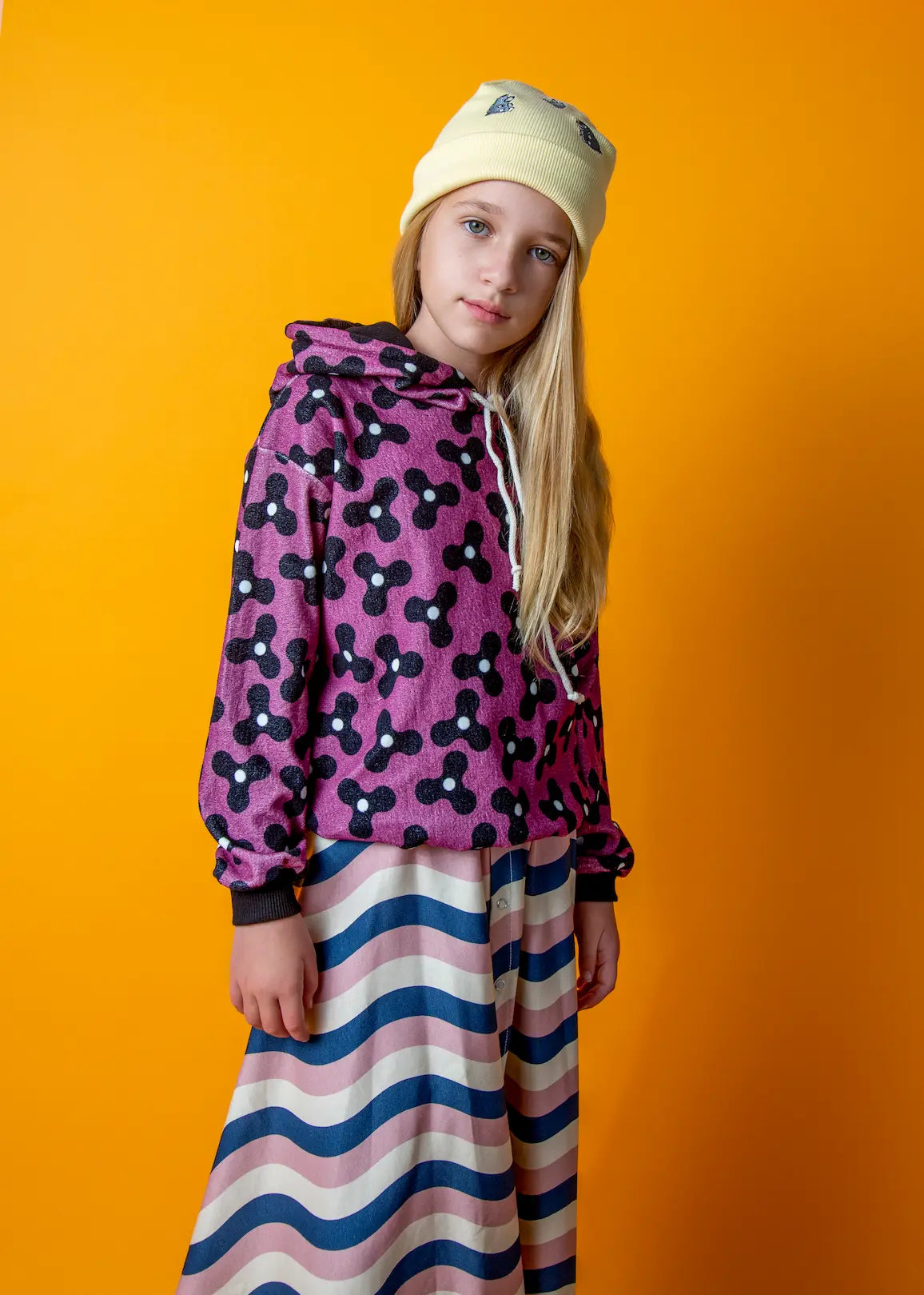 Children's velour hoodie - Windmills Purple