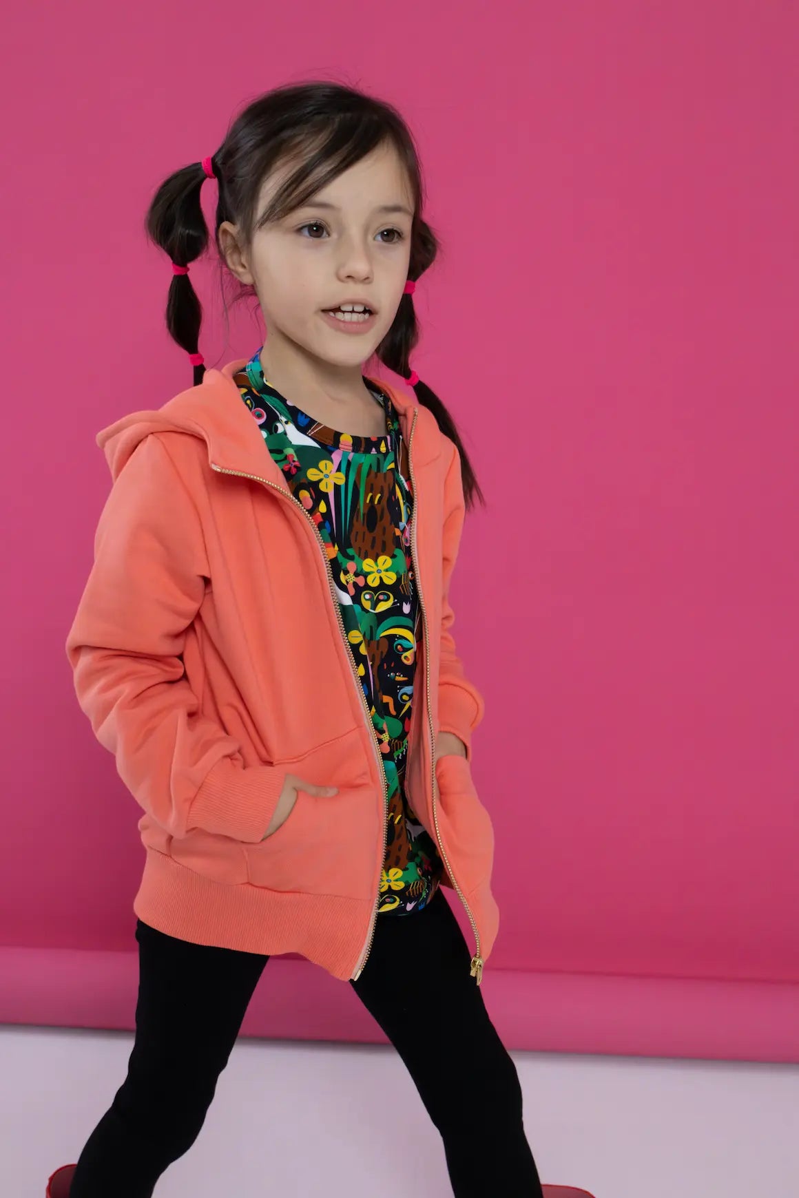 Bluza dziecęca zapinana z kapturem - Koral